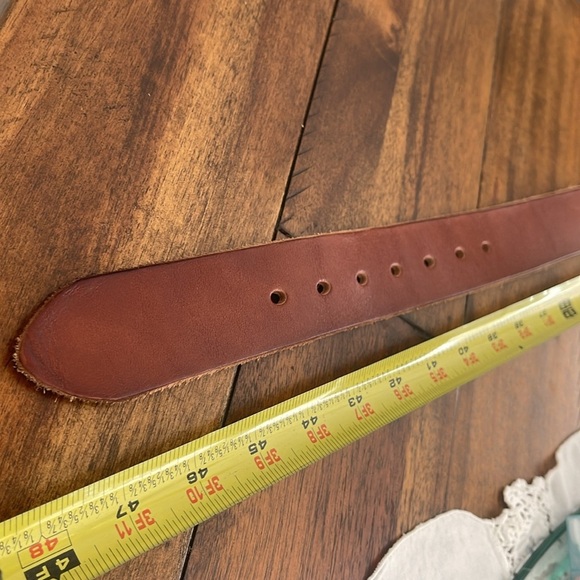 Men’s Brown Full Grain Leather Belt size approx  48” long - Picture 12 of 14
